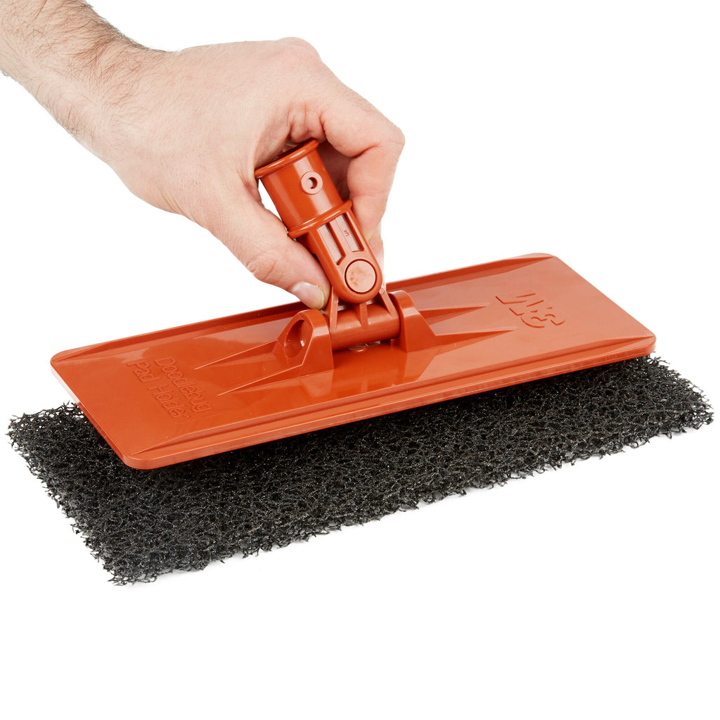 3M Doodlebug 8550 pad shown fitted to a Doodlebug holder for demonstration; holder sold separately, offer contains ten pads