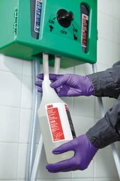 3M Flow Control dispenser in use with compatible 17A glass cleaner concentrate